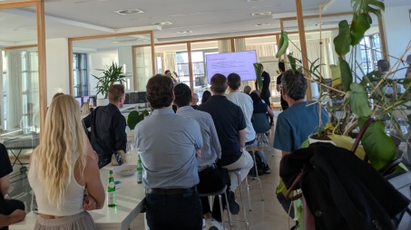 Am 21. August 2025 ging es beim Treffen unserer Regionalgruppe Berlin-Brandenburg in den Vorträgen um IPA sowie BIM und Lean.